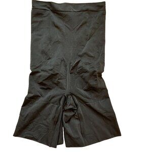 OnCore High-Waisted Mid-Thigh Short Small SS1915